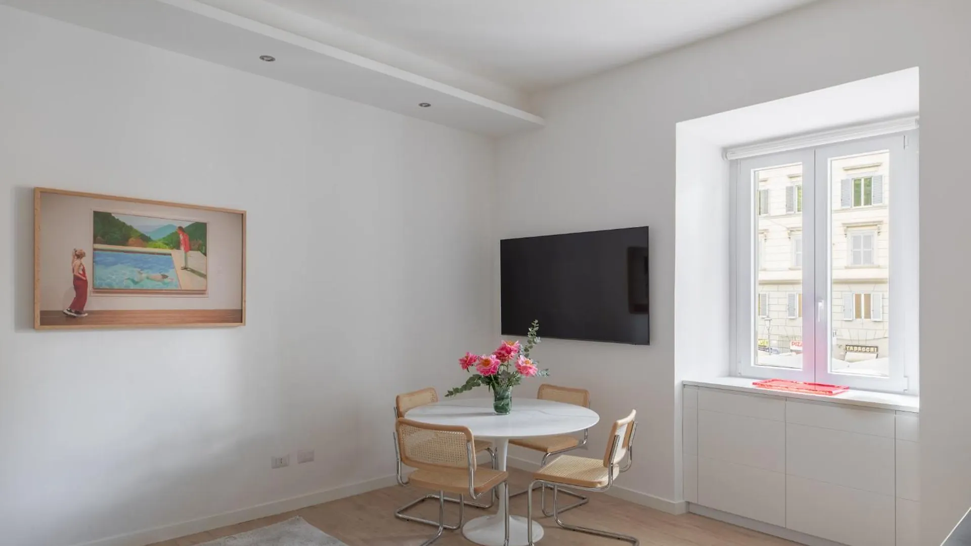Iflat Vatican 2 Bedroom Design Apartment Rom