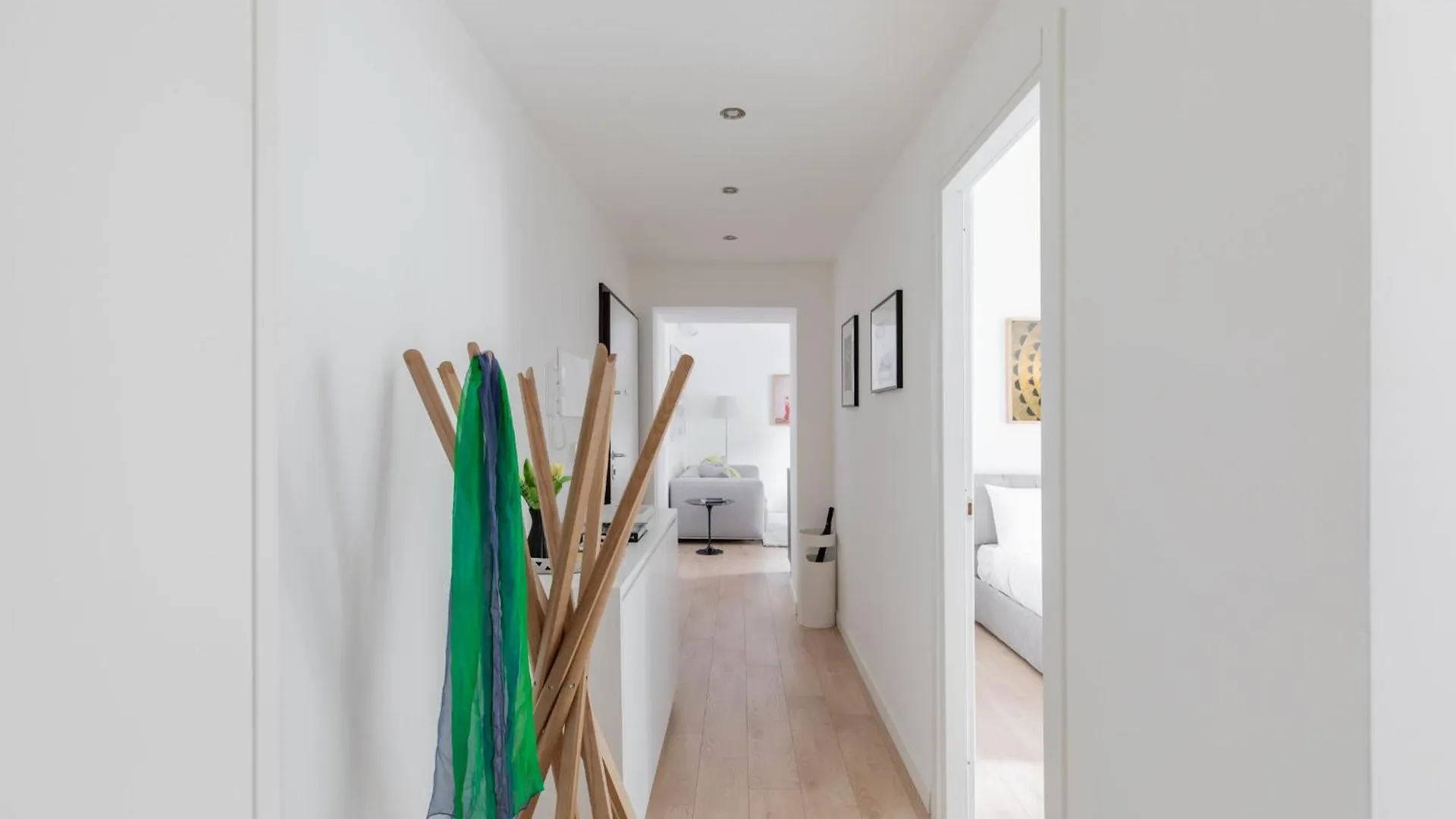 Iflat Vatican 2 Bedroom Design Apartment Rome Italy