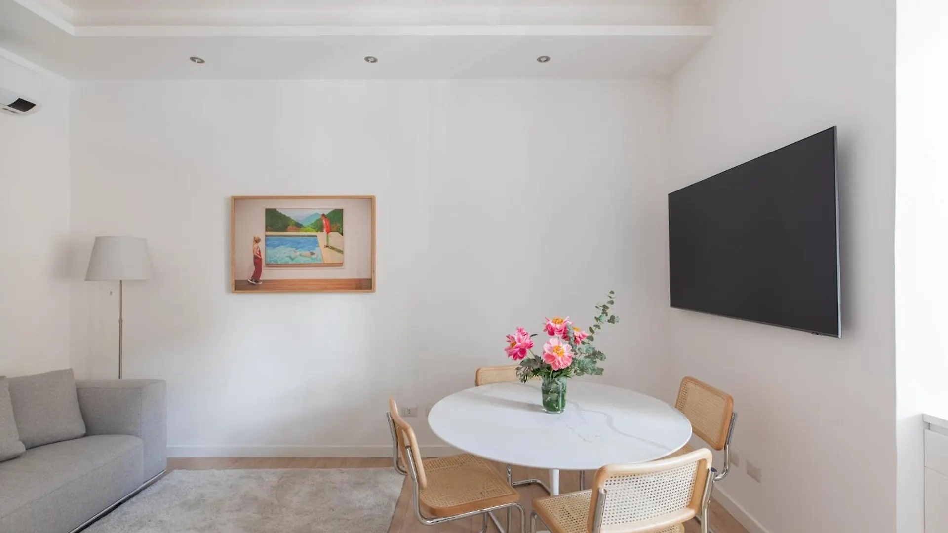 Iflat Vatican 2 Bedroom Design Apartment Rome Italy