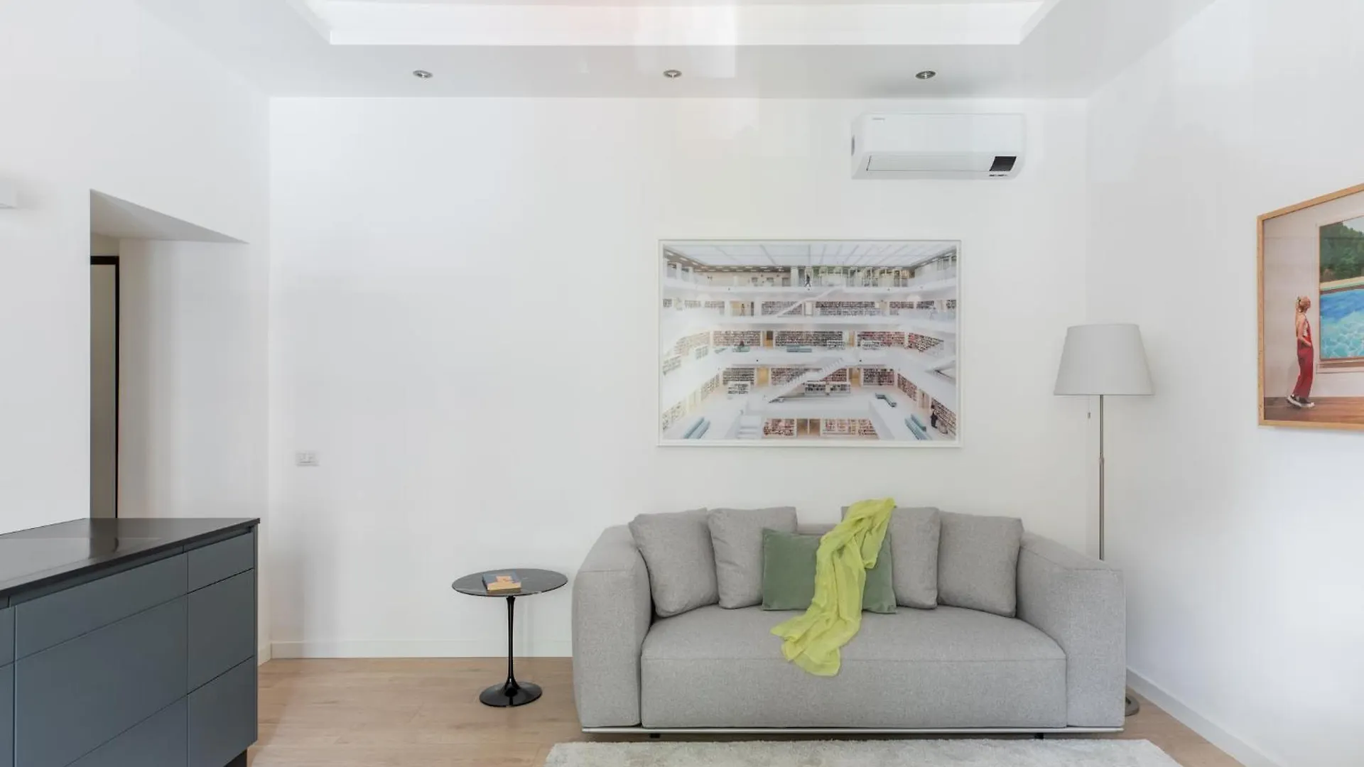 Iflat Vatican 2 Bedroom Design Apartment Rome