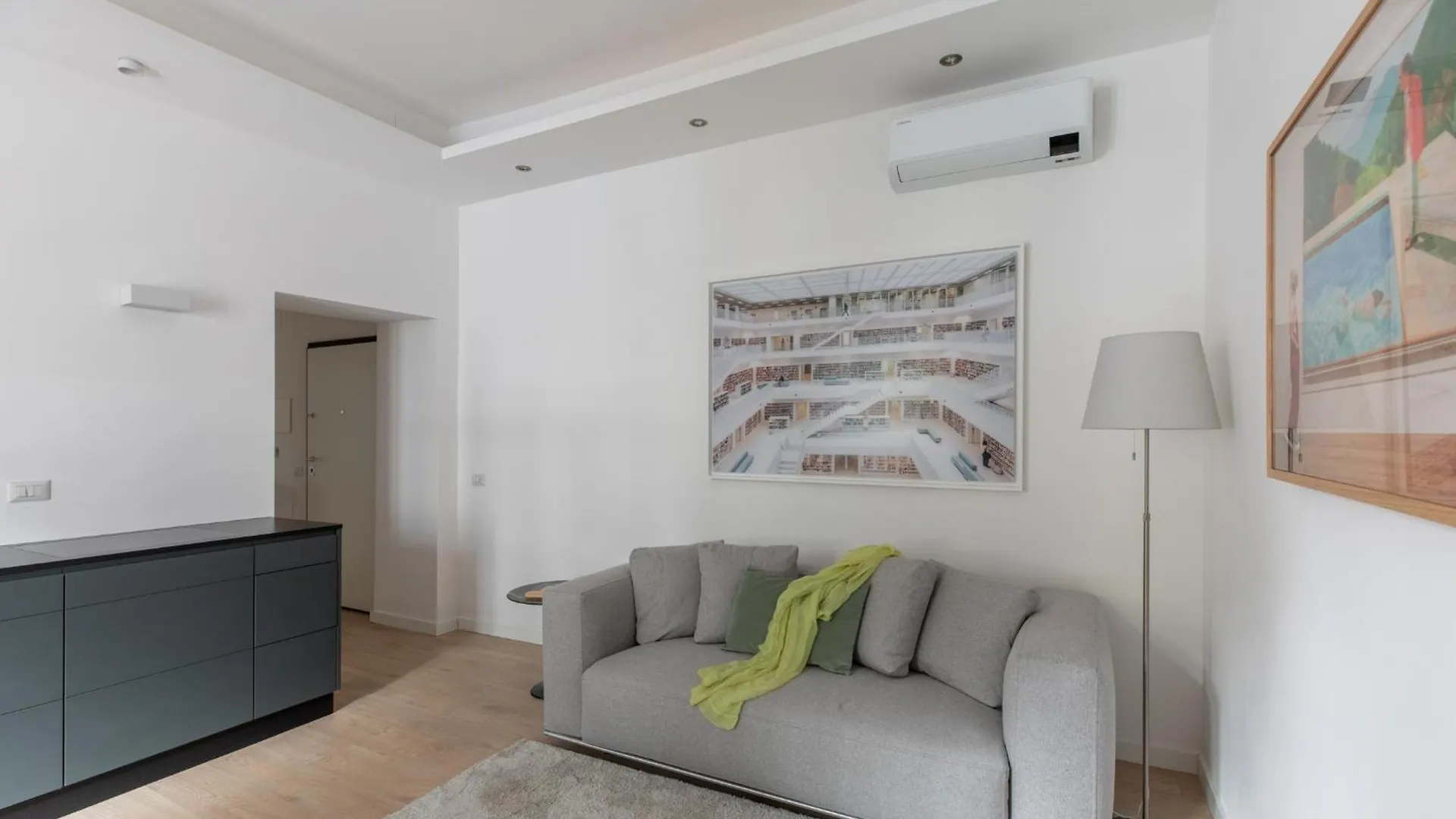 Iflat Vatican 2 Bedroom Design Apartment Rome