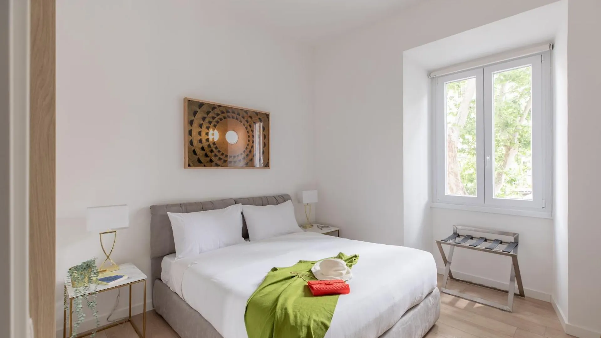 Iflat Vatican 2 Bedroom Design Apartment Rome
